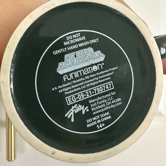 My Hero Academia Izuku Midoriya 11oz Coffee Mug - Picture 7 of 7